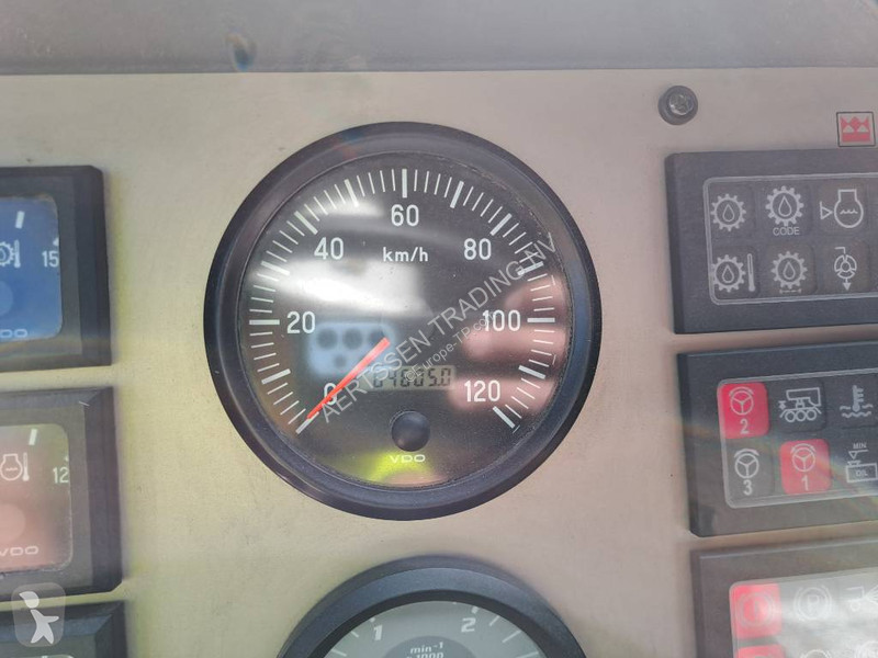 Grua Terex Demag AC700