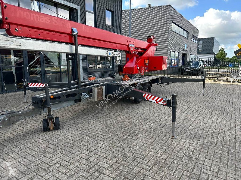 Grua Böcker AHK 30/1600