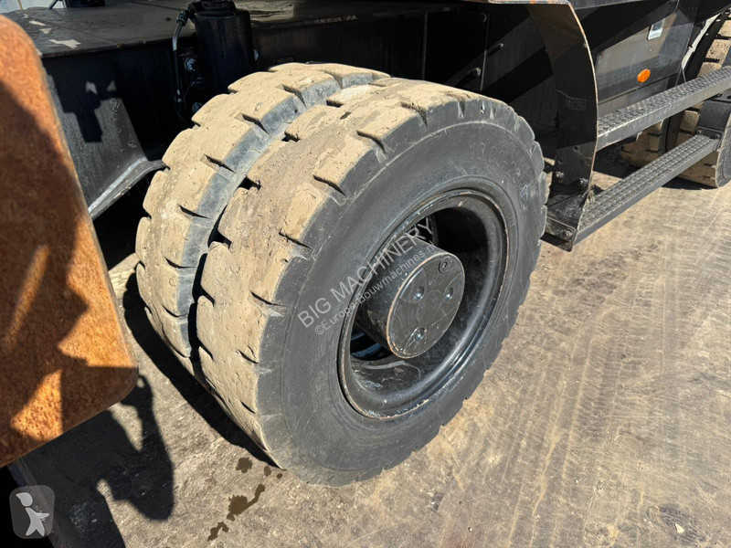 Kran Caterpillar MH3022