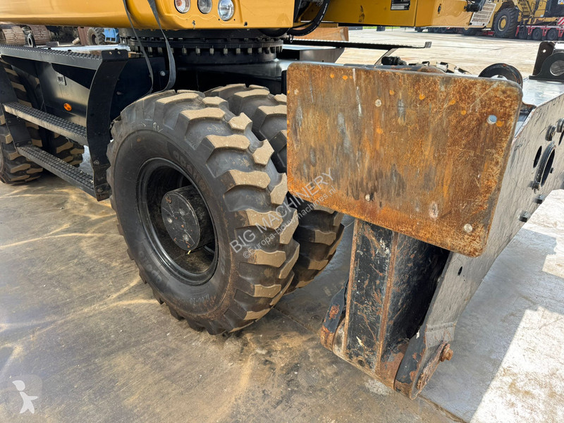 Kran Caterpillar MH3024