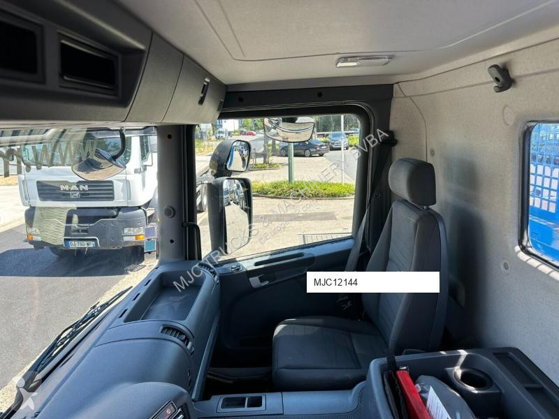 Camion Scania P410 6x4 + CRANE HIAB 166 ES-4 -...