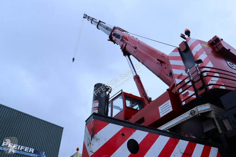 Kran Grove GMK3060 Diesel, 6x6x6 Drive, 60t...
