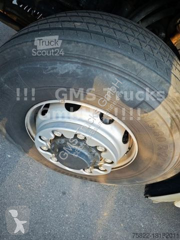 Kamion Mercedes Actros /6X4/30m MKG Montagekran...