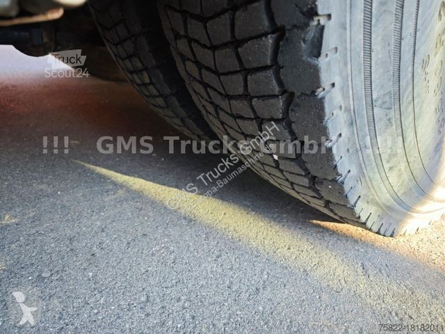 Kamion Mercedes Actros /6X4/30m MKG Montagekran...