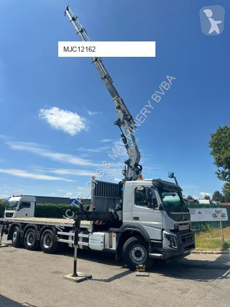 Camion Volvo FMX 330 8x4 TRIDEM + CRANE EFFER...