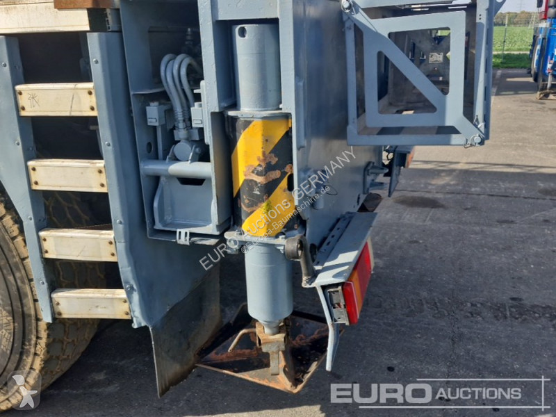 Grúa Liebherr LTM1055/1