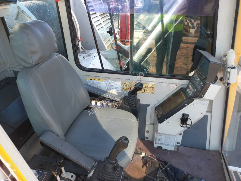 Grua Hitachi Sumitomo SCX1500-2 (EXW - Abu Dhabi)