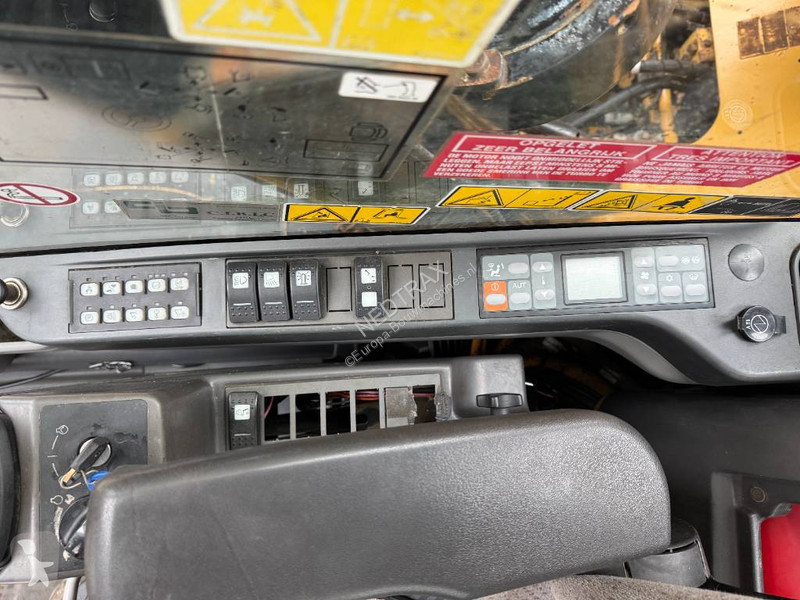 Кран Caterpillar 325 D L MH