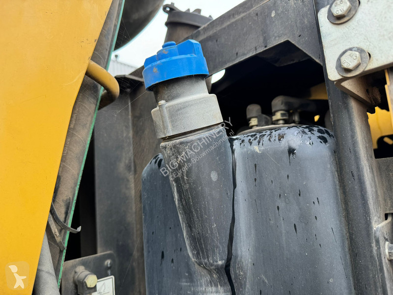 Kran Caterpillar MH3022
