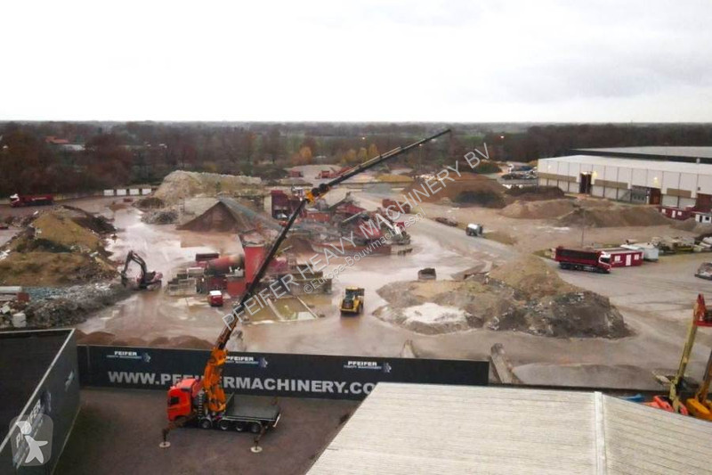 رافعة Volvo With Cormach 135t/m Crane Volvo...