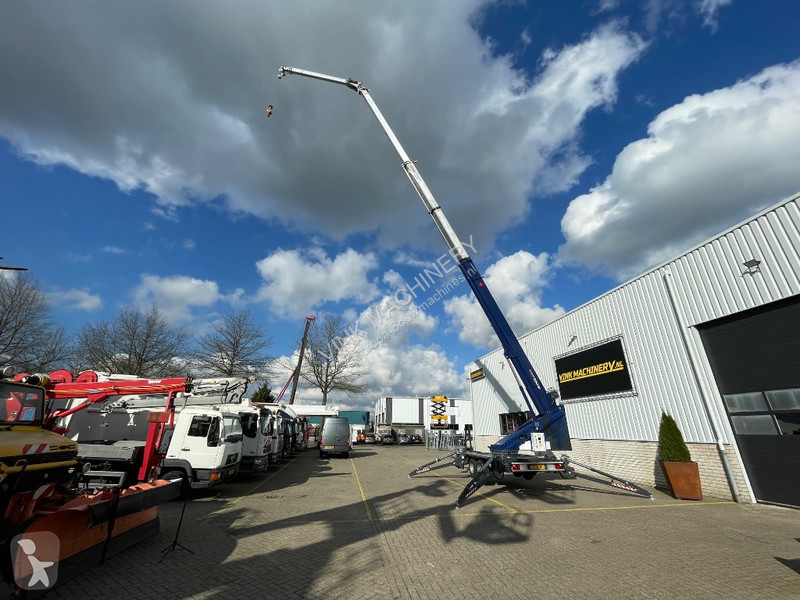 Grua Böcker AHK 36E
