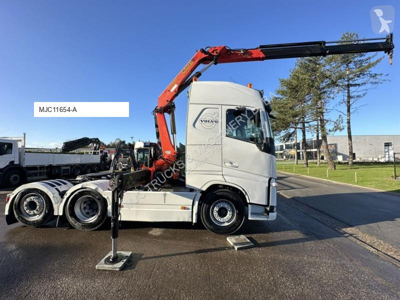 Trattore Stradale Volvo FH 500 6X2 + CRANE...