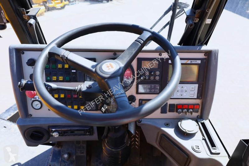 Grua Demag AC30 City Diesel, 4x4x4 Drive, 30t...