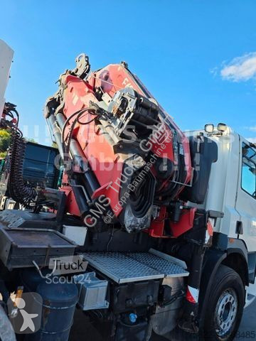 Ledat fordon DAF CF / 6X4 Blatt / 28m Fassi...