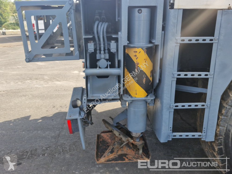 Grúa Liebherr LTM1055/1