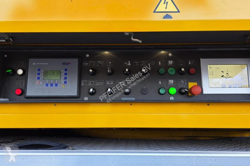 Grue Liebherr 140 PLUS DUTCH Registration,...