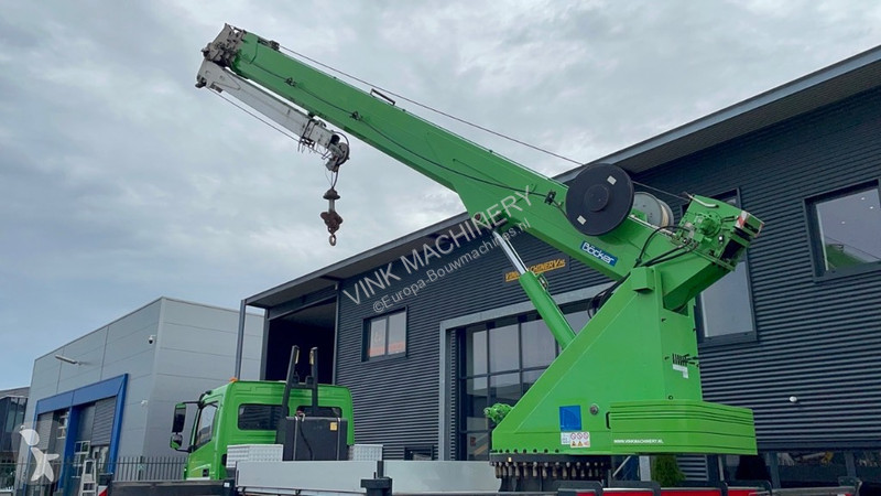 Grua Böcker AK 44/4000