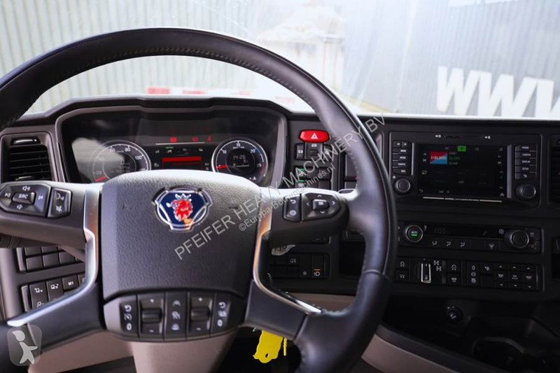 Camion Scania 540 B10x4 With COMACH 150tm Crane...