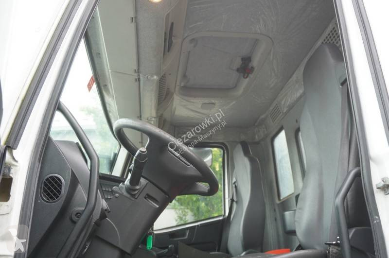 Grúa Iveco STRALIS 19.310 E6 / Flatbed 19 EPAL...