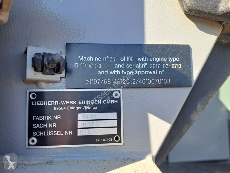Grúa Liebherr 1045-4.1