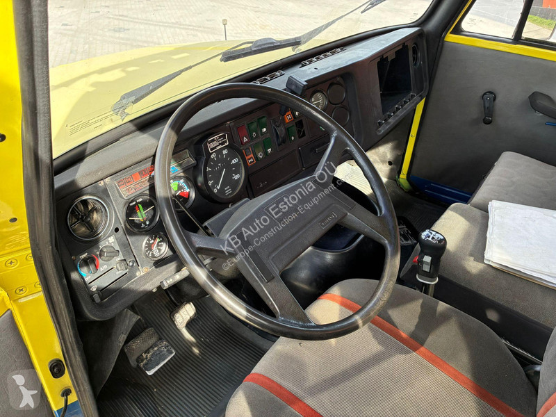 رافعة Volvo N 10 6x4 BJÖRNKRANAR C 1601 / 20...