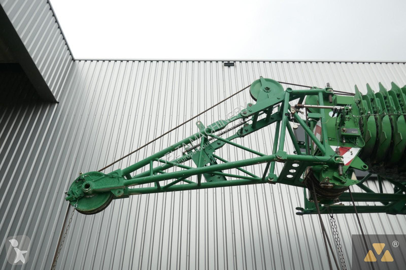 رافعة Liebherr 1100