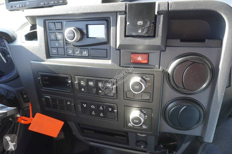 Grúa Renault C380 / 6x4 / HDS Palfinger PK...