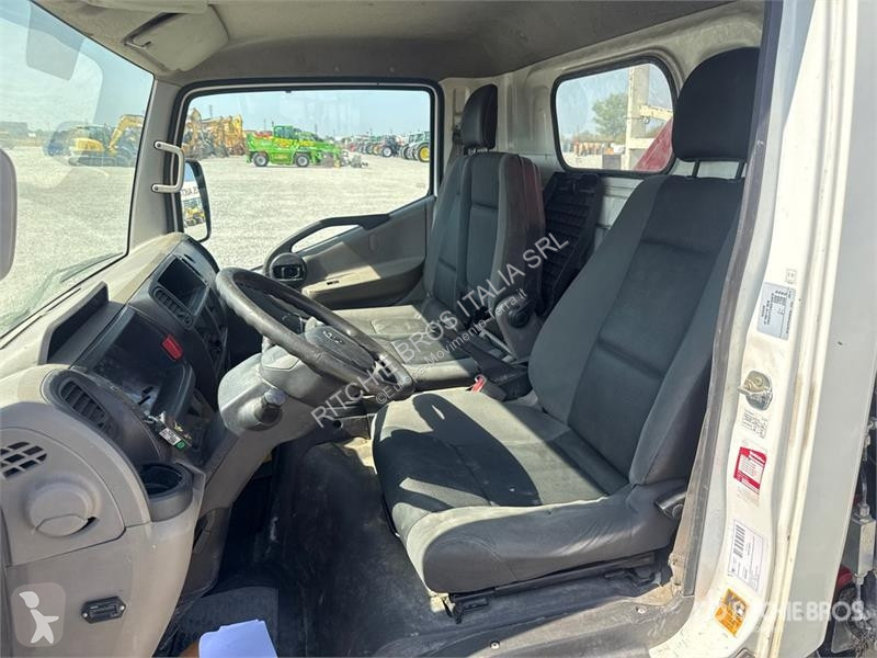 Grua Nissan Fassi F32.A 0.23 Active 1600 kg on...