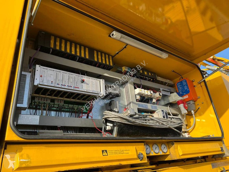 Grua Spierings SK377 - SK 377 - AT3 - AT 3