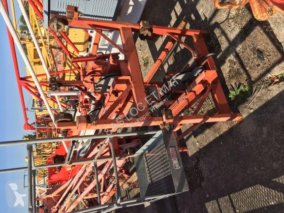 Grua Potain  MC 85