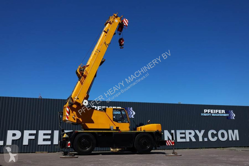 Grua Demag AC30 City Diesel, 4x4x4 Drive, 30t...