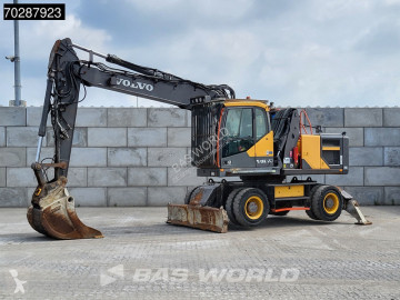 Excavadora de ruedas Volvo