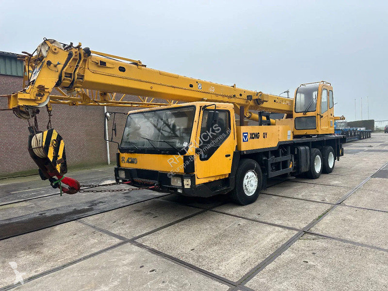 Grua XCMG 6X6 FULL STEEL