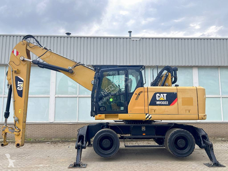 Kran Caterpillar MH3022  2015   CE