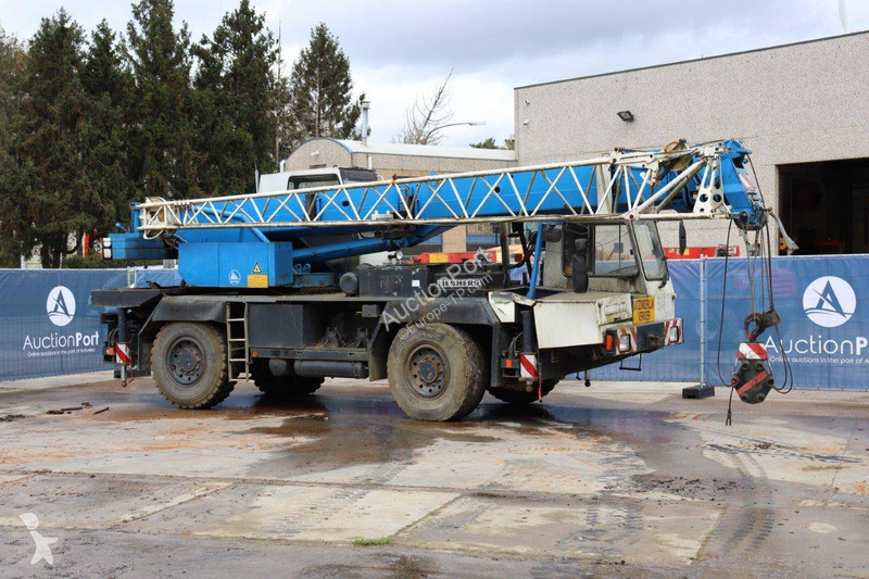 Macara Liebherr 1025