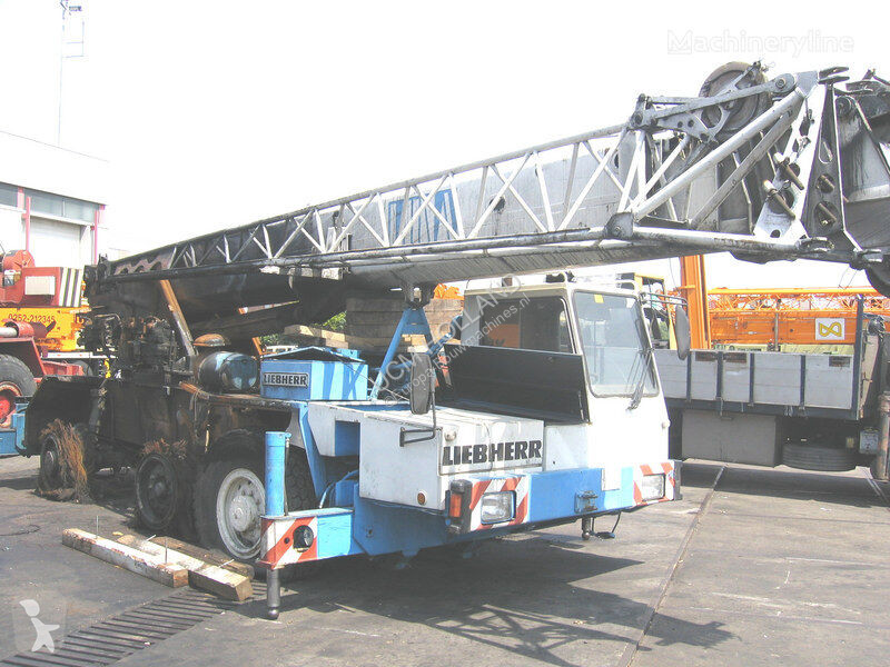 Žeriav Liebherr LTM 1035-3 for parts