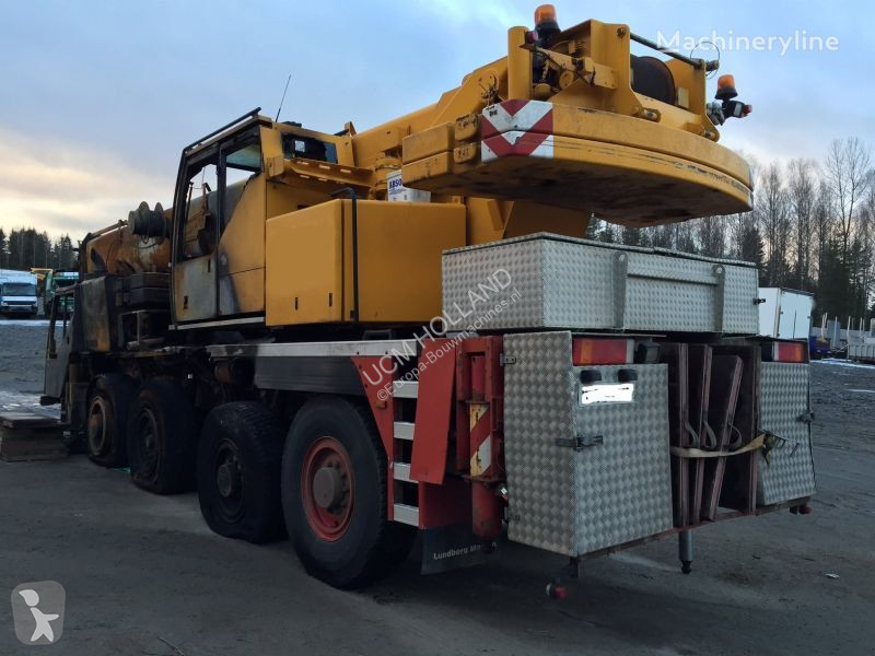 Jeřáb Liebherr LTM 1060-2