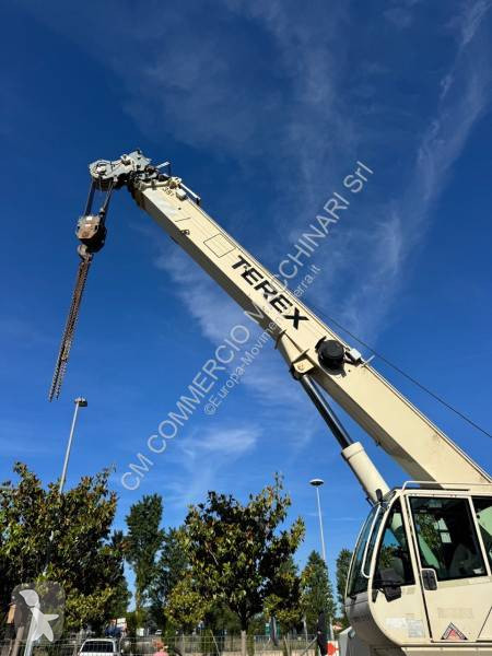 Jeřáb Terex A400