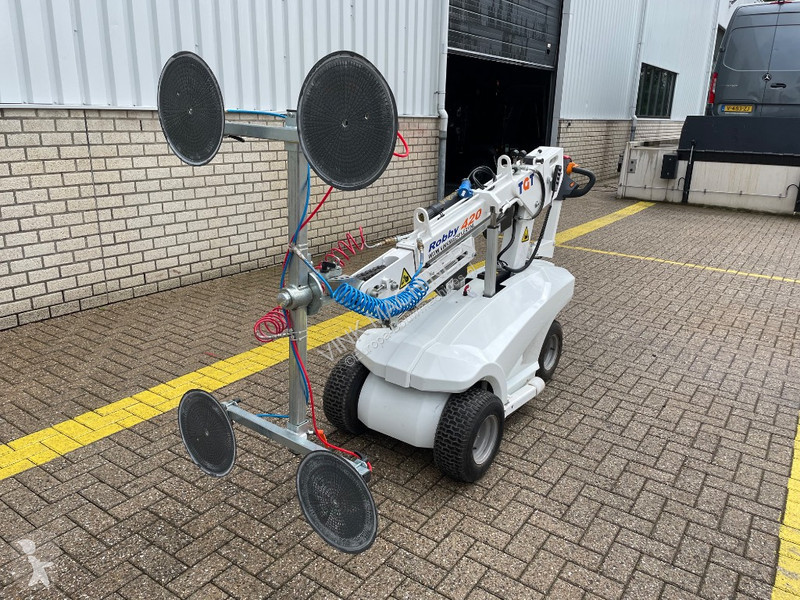 Dźwigi  Robby 420