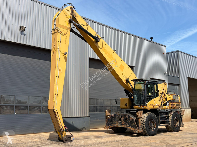 Jeřáb Caterpillar M325DMH