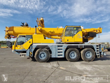 رافعة متحركة Liebherr