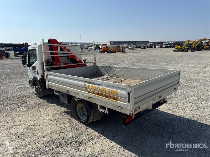 Grua Nissan Fassi F32.A 0.23 Active 1600 kg on...