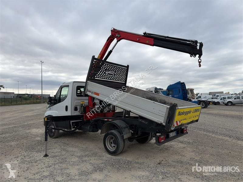 رافعة Iveco Palfinger PK3400 990 kg on  Iveco...