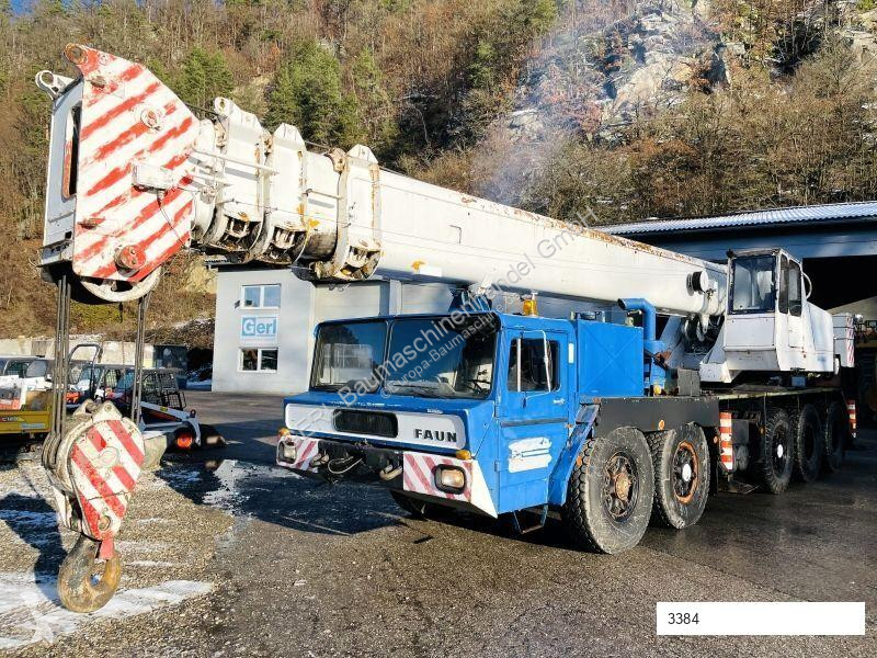 Kran Demag HC200