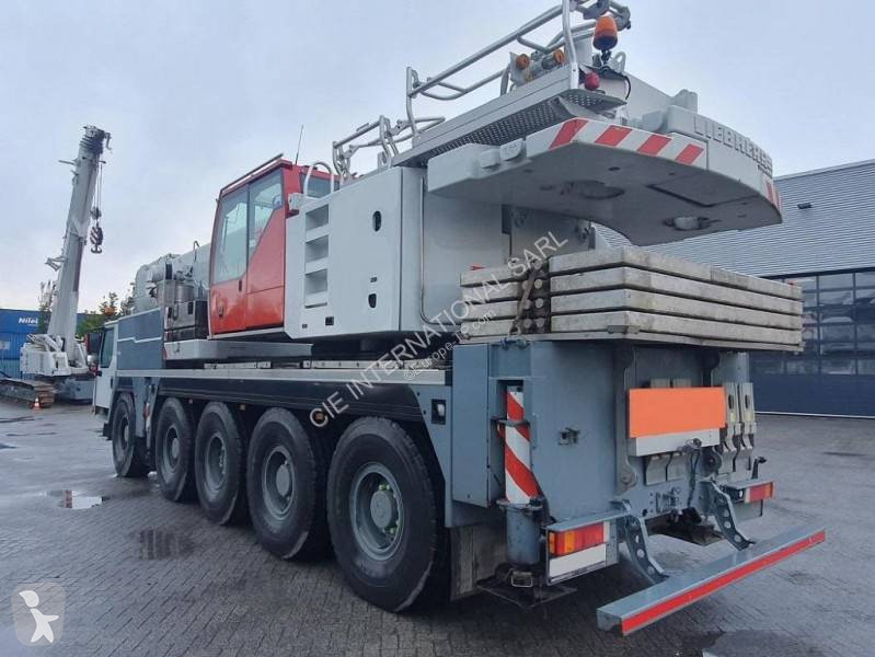 Grue Liebherr 1070 5.2