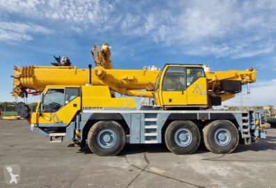 Liebherr LTM 1055/1 mobile crane