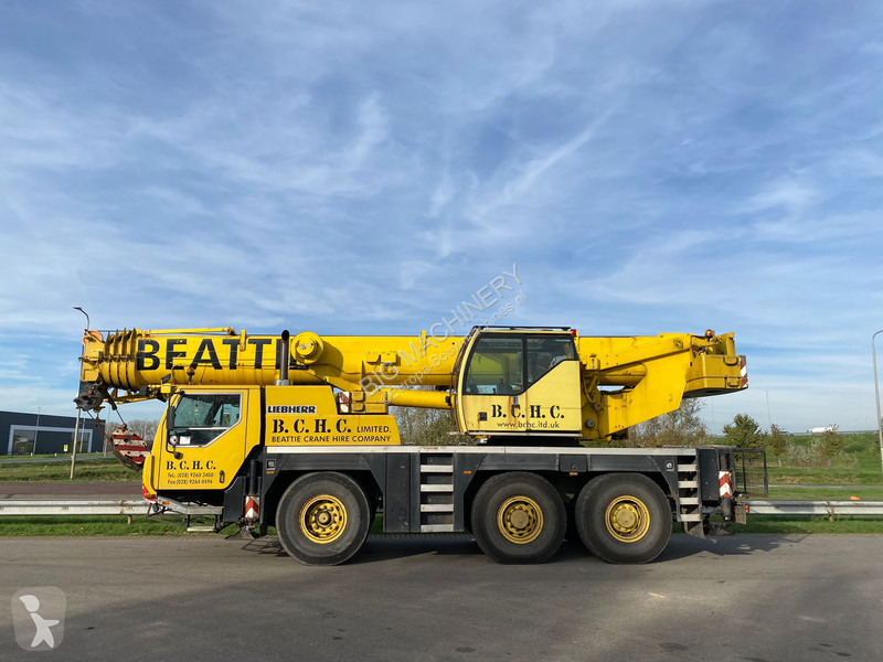 Grua Liebherr 1055/1