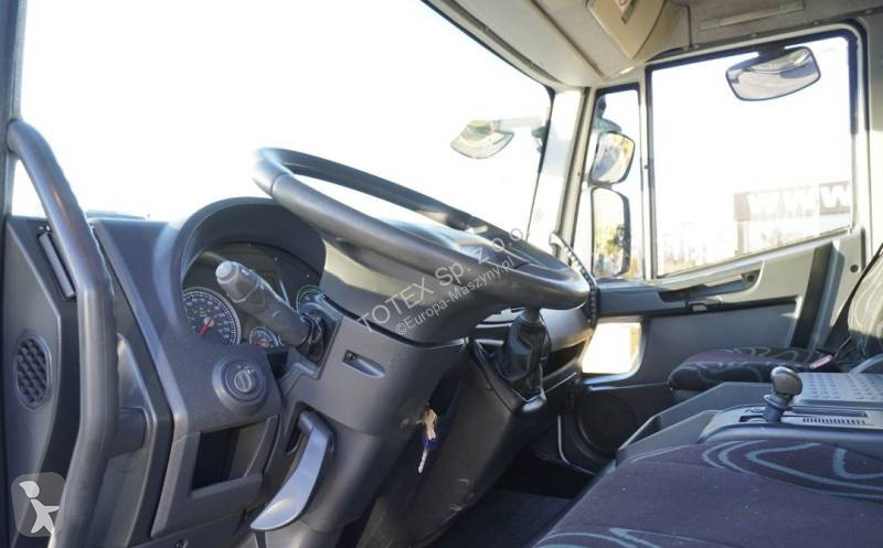 Grúa Iveco Eurocargo 120E18 HDS Palfinger