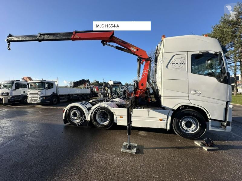 Trattore Stradale Volvo FH 500 6X2 + CRANE...