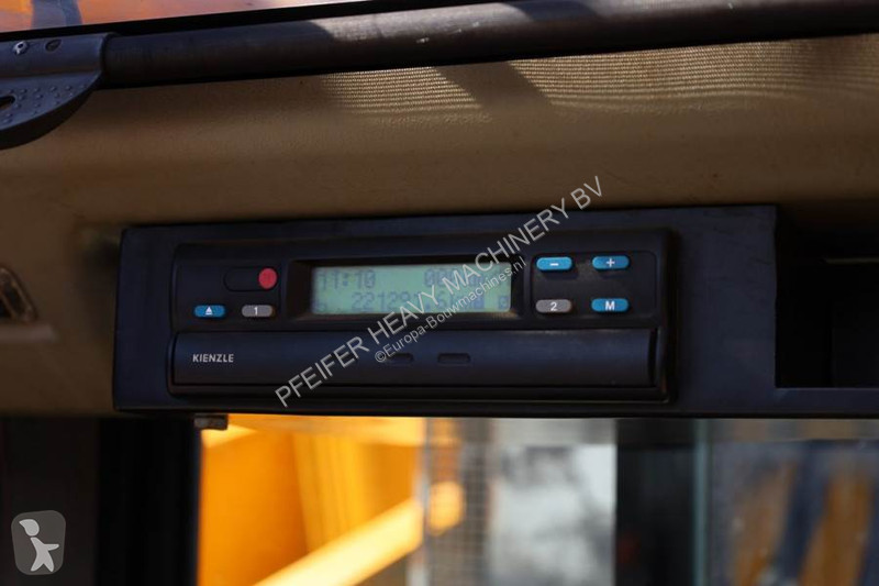 Grua Demag AC30 City Diesel, 4x4x4 Drive, 30t...